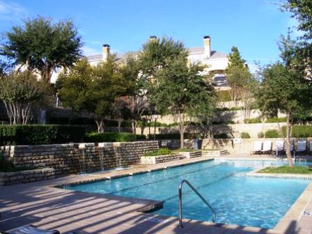 Colonial Grand at Valley Ranch Apartments Photos