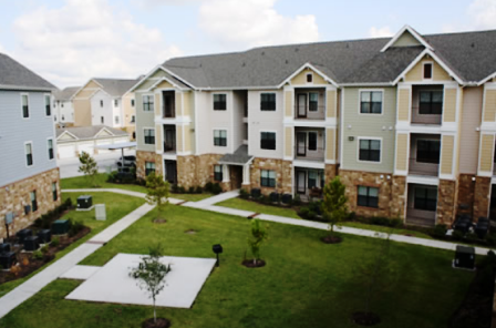 Platinum Westside Apartments Exterior