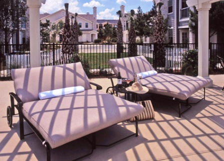 Newport on the Lake Apartments Photos