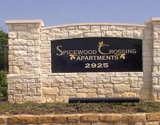 Spicewood Crossing Apartments Entrance Sign