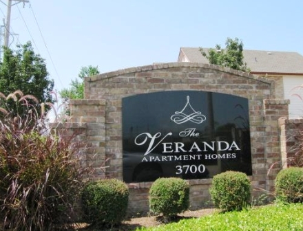 Entrance Sign at The Veranda