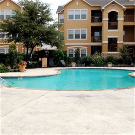 Pool at Bristol Oaks Apartments