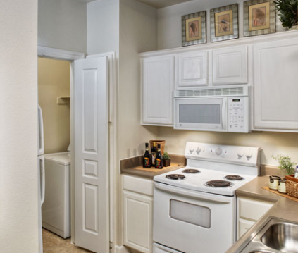 Photos of Mission Mayfield Downs Apartments