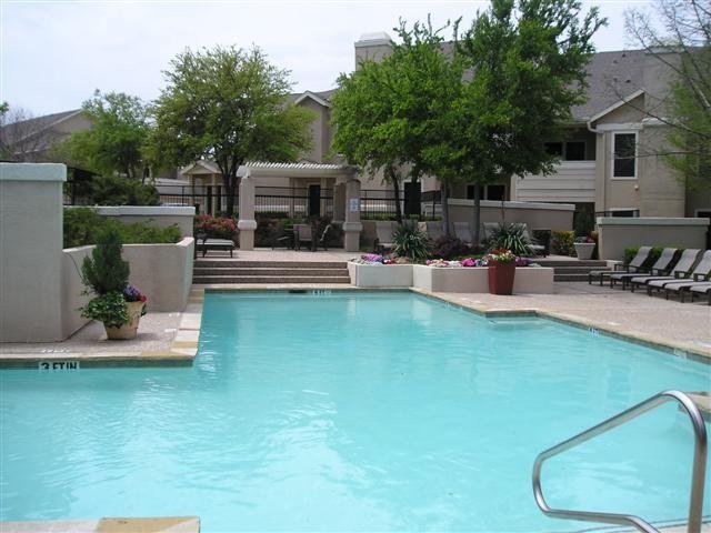 Photos of The Winsted Apartments