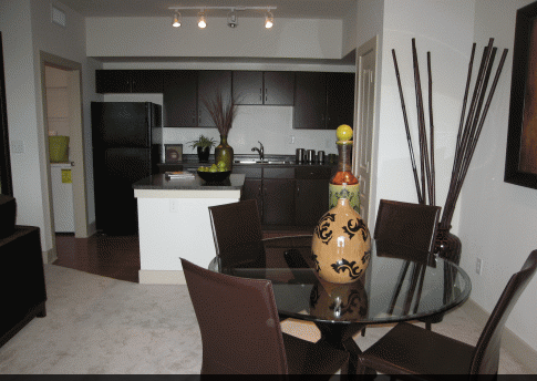 Broadstone Lowe's Farm Apartments Photo