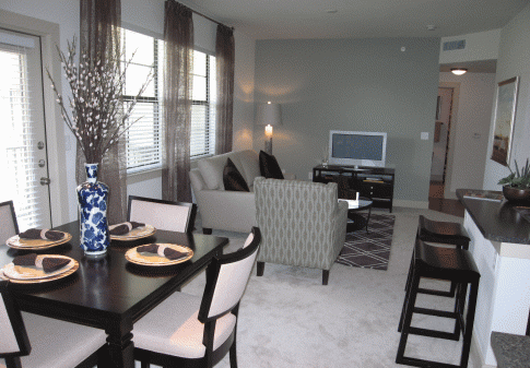 Broadstone Lowe's Farm Apartments Photo