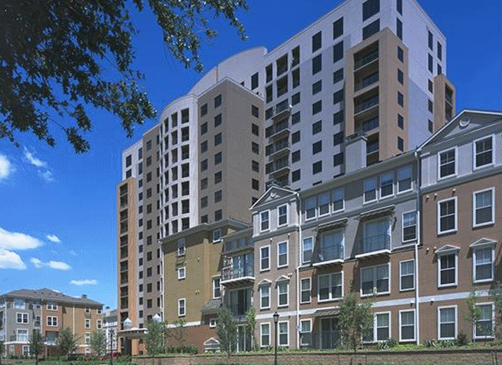 Verona Dallas Apartments Exterior