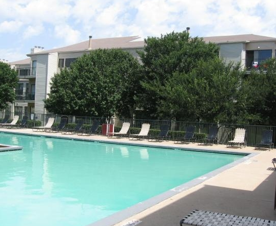 Photos of Lofts on Hulen Fort Worth, TX Apartments