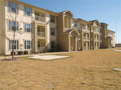 Apartments in Willowbrook Mall Houston