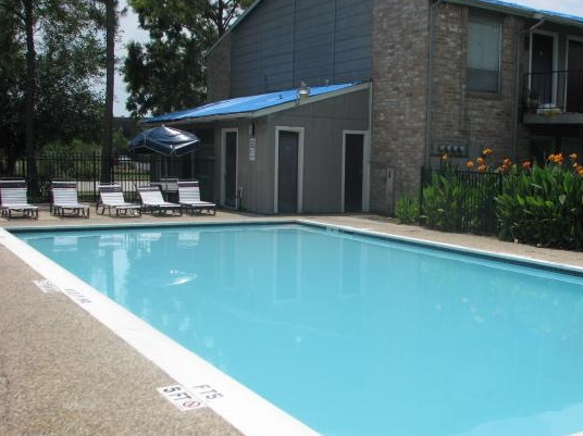 Sparkling Pool at these Clear Lake Apartments