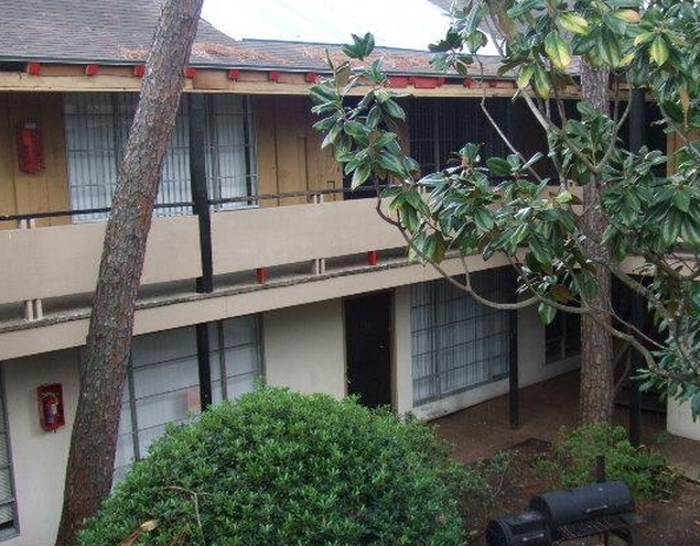 Takara So - Houston All Bills Paid Apartments