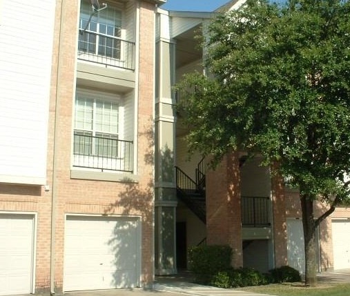 General Photo of Lincoln on University Apartments Dallas, TX