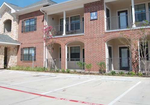 General Photo of Legends at Lowes Farm Apartments Mansfield TX