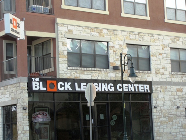 The Block on 25th Apartments - Austin, TX